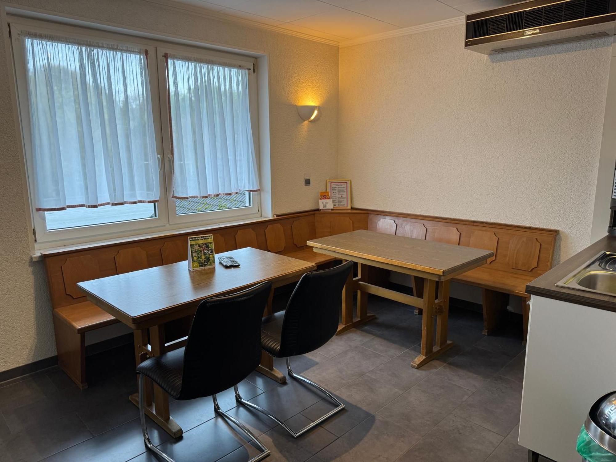 מלון Wulfrath Gaestezimmer Gasthof Becker מראה חיצוני תמונה